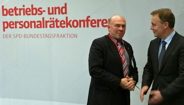 SPD-Fraktionschef Thomas Oppermann und GdP-Vize Dietmar Schilff (l.) Foto: GdP