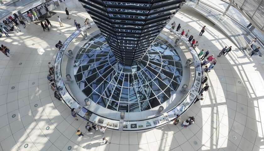 © Deutscher Bundestag / Axel Hartmann