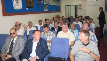Beim Vortrag in der Israelischen Polizeiakademie | © Foto: GdP