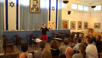 Authentische Geschichte – der Ort der Staatsgründung Israels | © Foto: GdP