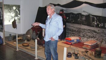 Mit Avner Goren im Beduinenmuseum | © Foto: GdP