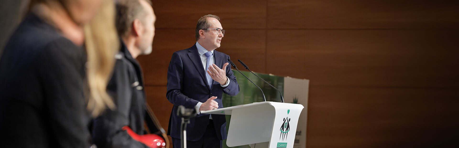 Foto von Bundesinnenminister Dobrindt beim 8. Ordentlichen Delegiertentag des GdP-Bezirks Bundespolizei | Zoll | © Foto: GdP-Bezirk Bundespolizei | Zoll, Hagen Immel