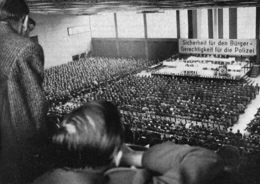 1965: GdP-Protestveranstaltung für die gerechtere Bewertung des Polizeidienstes in der Ruhrland-Halle (NRW) | © DP