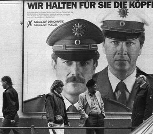 1986: Bundesweite Plakataktion | © DP