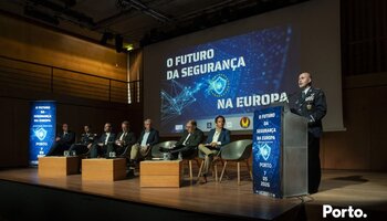 © EU.Pol