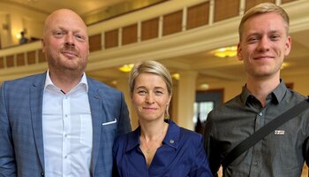 v.l.n.r. Andre Lehmkuhl (HPR), Kristin Frosch (Landesvorsitzende), Jan-Philip Behrendt (Vorsitzender JUNGE GRUPPE) | © GdP MV