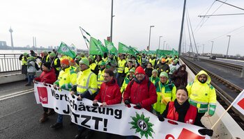 © Sven Vüllers/GdP