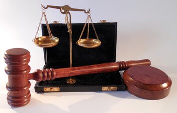 Hammer Gericht | © Pixabay_succo-96729_content=802301